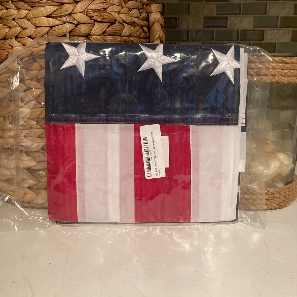 NWT 3 by 5 American Flag